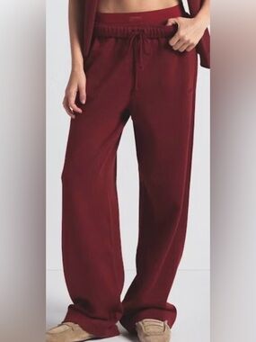 SKIMS COTTON FLEECE STRAIGHT LEG PANT/ MERLOT NWT SIZE XS